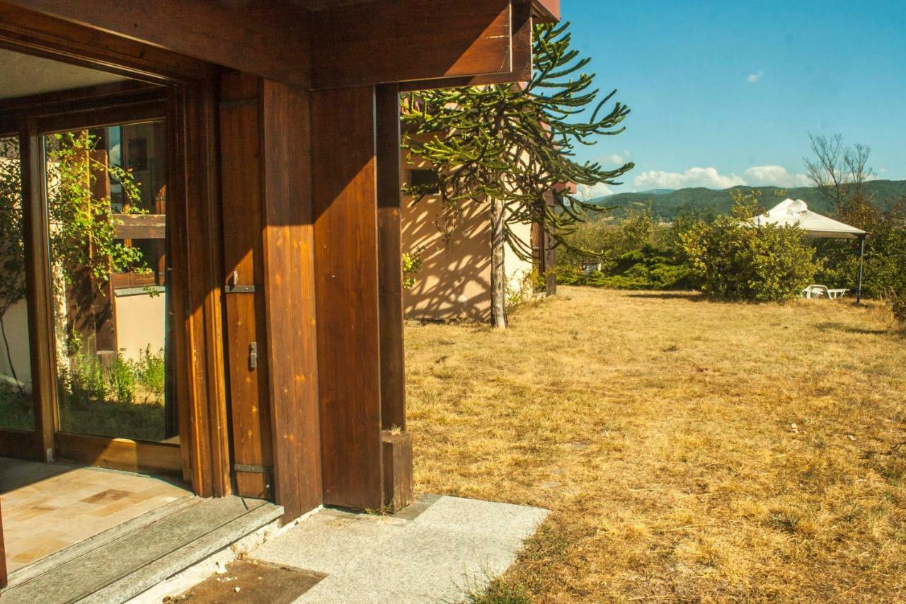 Oasi Di Mastarone - Il Vino E Le Rose Villa Momperone Dış mekan fotoğraf